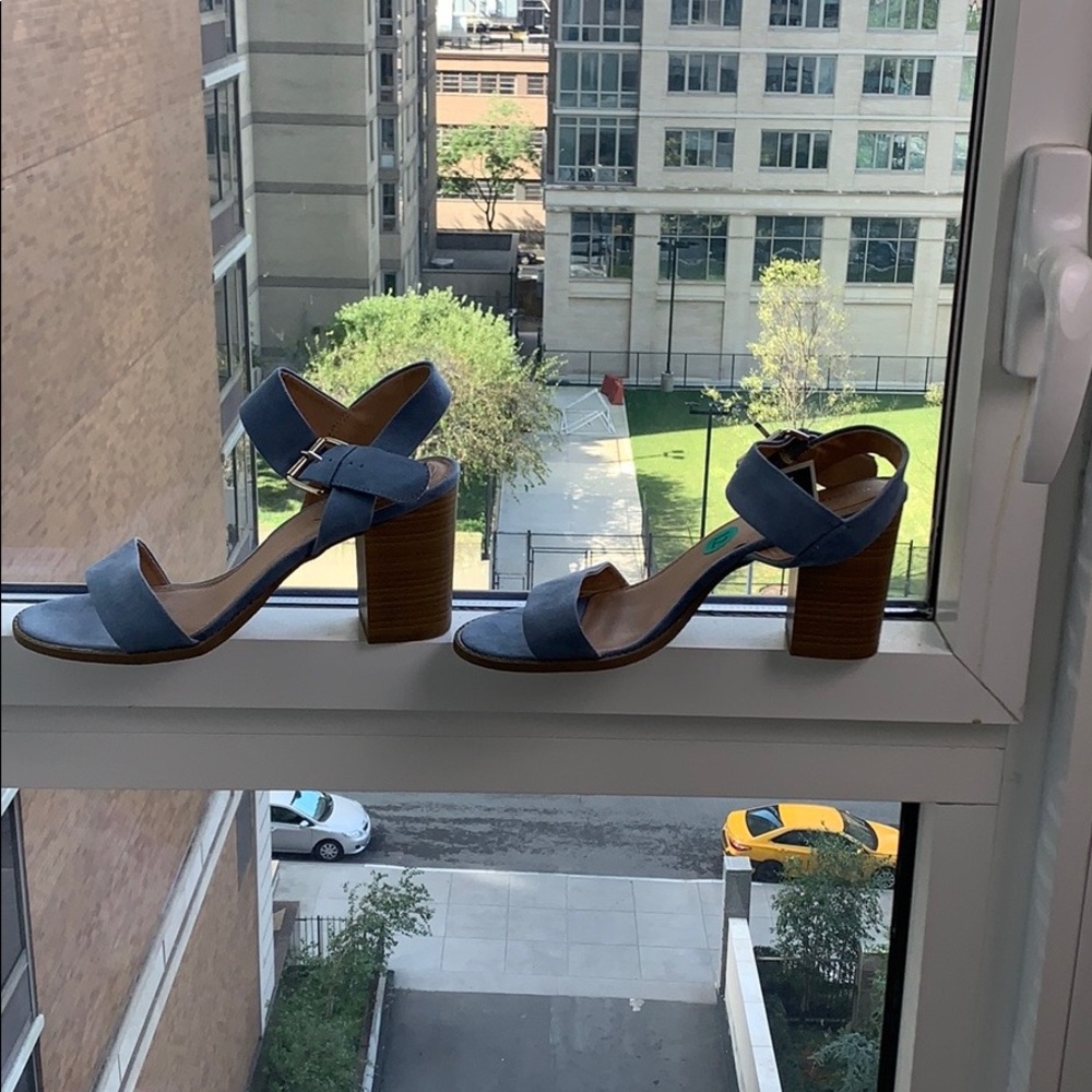 NWT Madden Girl Block Heel Sandals